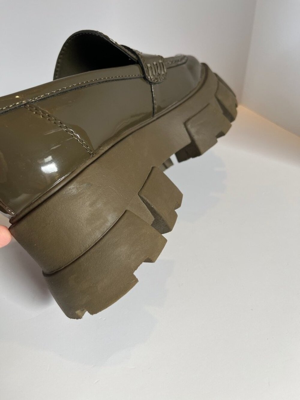 Aldo Bigstrut Bigshow Lug Sole Loafer 7.5 Olive Green Patent Chunky Platform - Picture 8 of 9